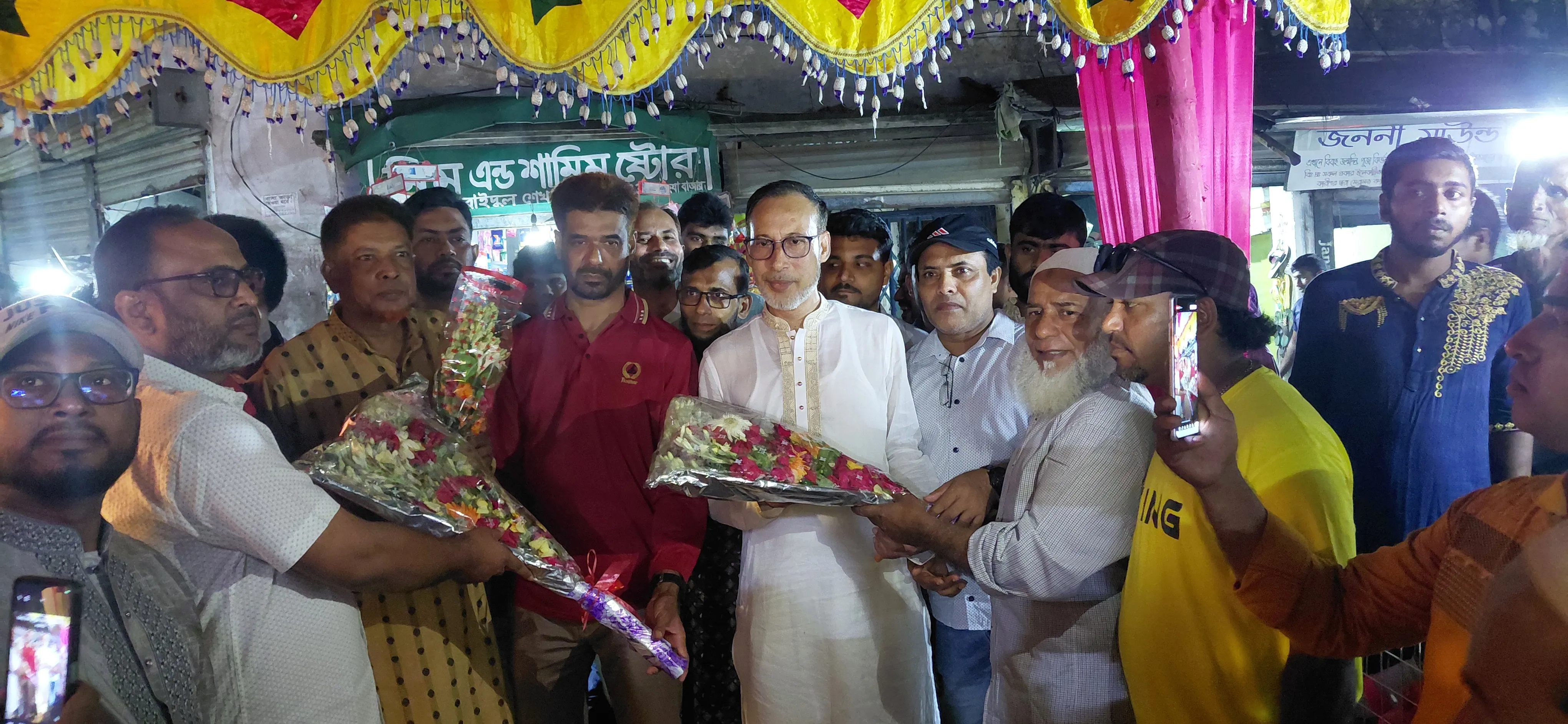 কচুয়ায় ঐতিহ্যবাহী লক্ষ্মী পূজা মেলার উদ্বোধন করেন -সরদার জাহিদ